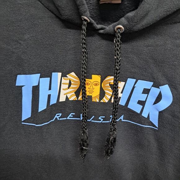 Thrasher Magazine Revisita Pullover Hoodie Men’s Size Medium Black‎ - Picture 1 of 7
